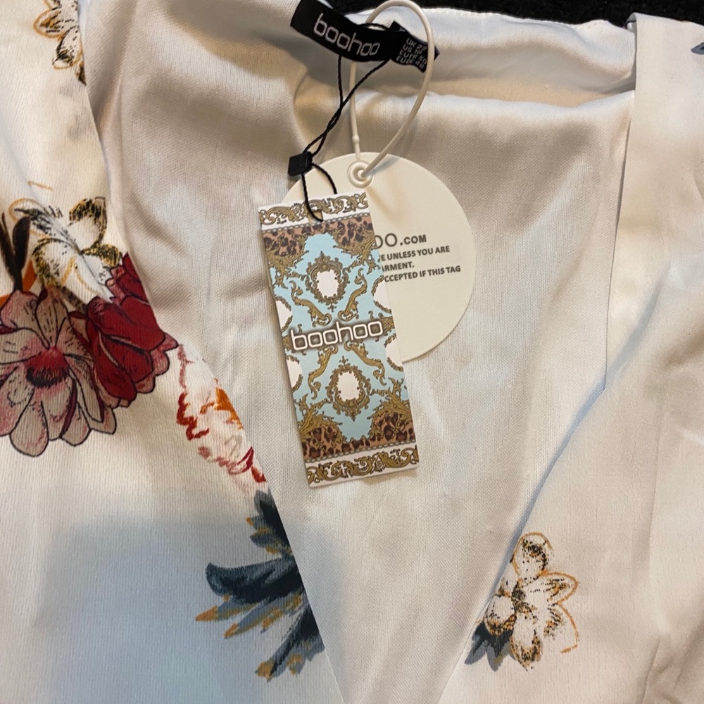 Plus Floral Tiered Woven Smock Dress - Picture 3 of 4